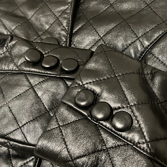 Vintage Bebe leather jacket, cropped, diamond quilt, exagerated collar, black,XS - Picture 5 of 12